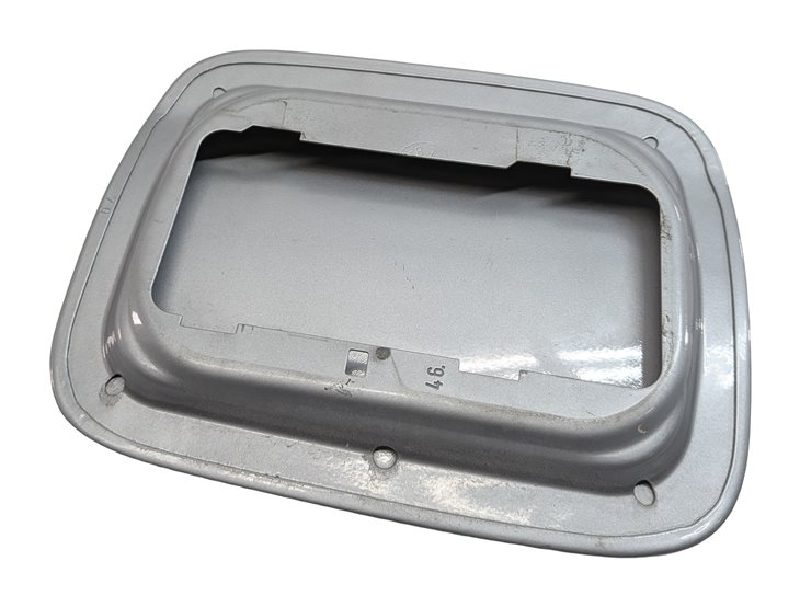 Thumbnail 7: 2013-2015 BMW X1 (E84) FUEL TANK DOOR LID COVER TRIM (Silver)