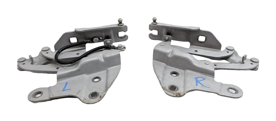 Thumbnail 2: 2013-2015 BMW X1 (E84) FRONT LEFT & RIGHT HOOD HINGE SET 2 (Silver)