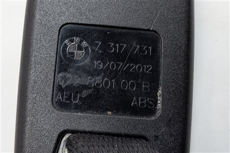 Thumbnail 6: 2013 BMW X1 (E84) REAR LEFT CENTER RIGHT SEAT SEATBELT BUCKLE RECEIVER SET/3