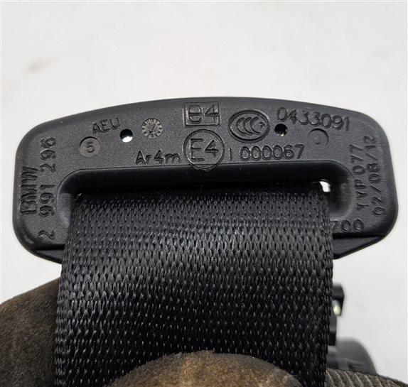 Thumbnail 7: 2013 BMW X1 (E84) REAR LEFT CENTER RIGHT SEAT SEATBELT RETRACTOR SET/2 (Black)
