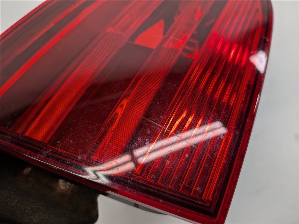 Thumbnail 9: 2012-2015 BMW X1 (E84) LEFT DRIVER REAR TRUNK INNER TAILLIGHT LIGHT LAMP