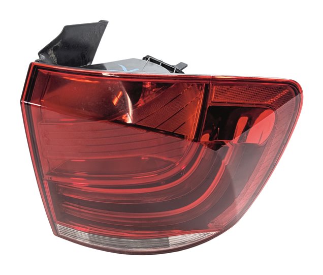 2012-2015 BMW X1 (E84) RIGHT PASSENGER REAR OUTER TAILLIGHT BRAKE LIGHT LAMP