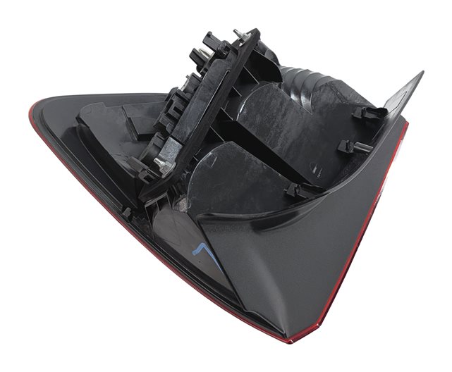 Thumbnail 6: 2012-2015 BMW X1 (E84) LEFT DRIVER REAR OUTER TAILLIGHT BRAKE LIGHT LAMP