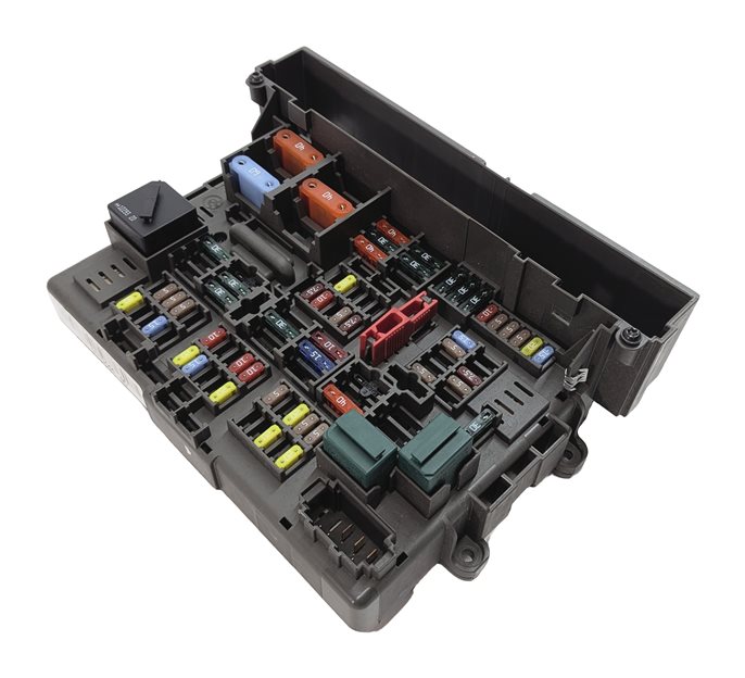 2013 BMW X1 (E84) 2.0L (N20) ENGINE FUSE RELAY CONTROL BOX PANEL
