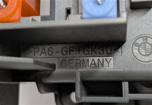 Thumbnail 8: 2013 BMW X1 (E84) 2.0L (N20) ENGINE FUSE RELAY CONTROL BOX PANEL