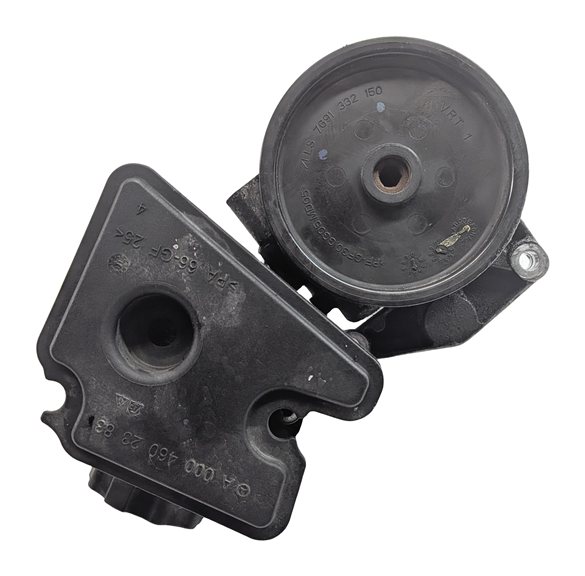 2010-2011 MERCEDES E350 E550 (W212) POWER STEERING PUMP w/ PULLEY & RESERVOIR