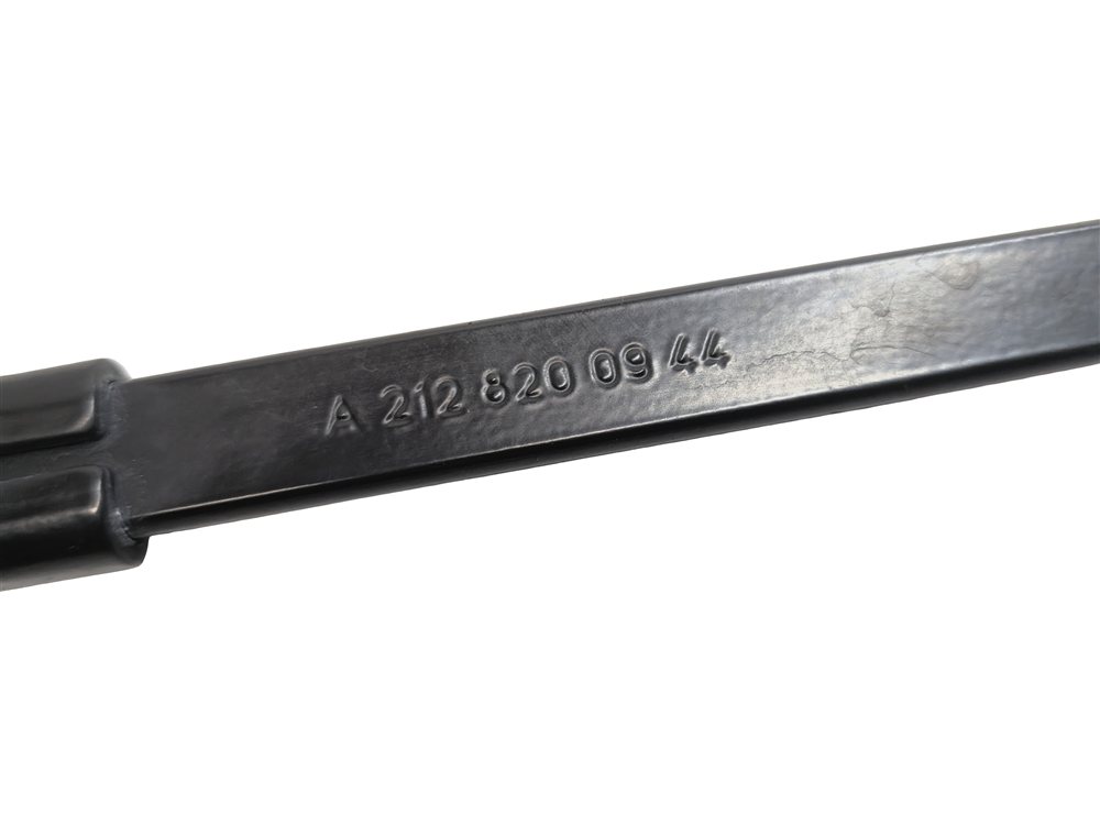 Thumbnail 7: 10-13 MERCEDES C E CLASS FRONT LEFT & RIGHT WINDSHIELD WIPER ARM SET/2