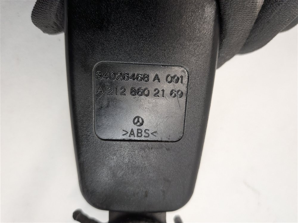Thumbnail 5: 11 MERCEDES E350 W212 REAR LEFT CENTER RIGHT SEAT SEATBELT BUCKLE RECEIVER SET/3