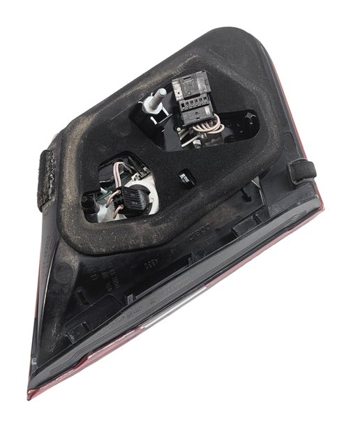 Thumbnail 5: 2010-2013 MERCEDES E300 E350 E400 E550 (W212) RIGHT INNER TAILLIGHT LIGHT LAMP