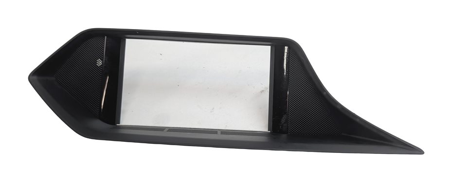 Thumbnail 2: 2011 MERCEDES E350 (W212) FRONT CENTER DASH MEDIA SCREEN TRIM SURROUND BEZEL
