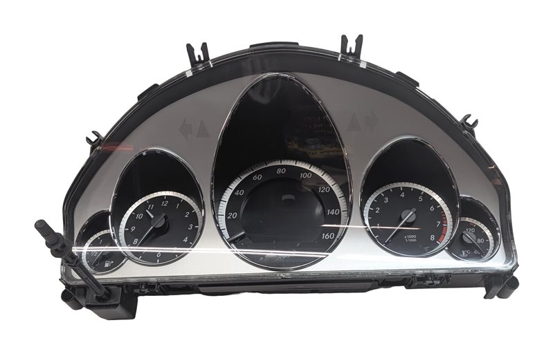 Thumbnail 3: 2011 MERCEDES BENZ E350 E550 (W212) SPEEDOMETER INSTRUMENT GAUGE CLUSTER (134k)