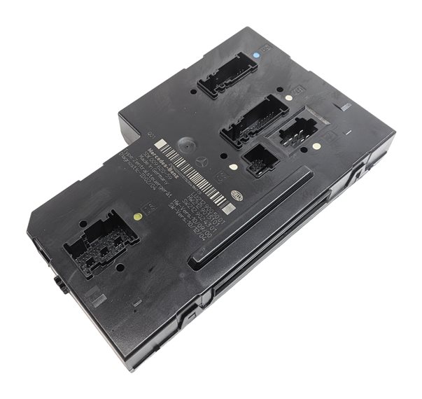 Thumbnail 2: 11-12 MERCEDES E350 E550 CLS550 (W212 W218) REAR SIGNAL ACQUISITION MODULE SAM