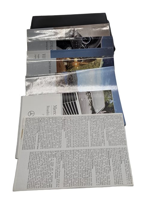 Thumbnail 2: 2011 MERCEDES E350 (W212) 3.5L (272.977) ENGINE OWNERS MANUAL BOOKLET SET w/CASE