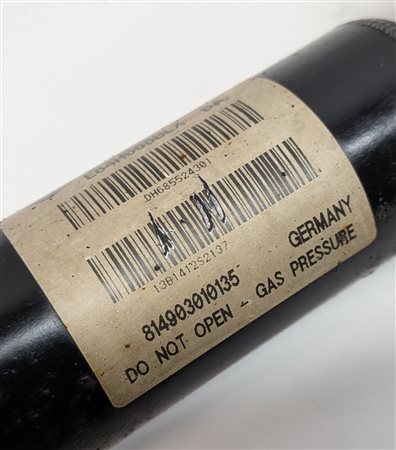 Thumbnail 6: 2014 BMW X1 (E84) AWD REAR LEFT & RIGHT STANDARD SUSPENSION SHOCK STRUT SET/2