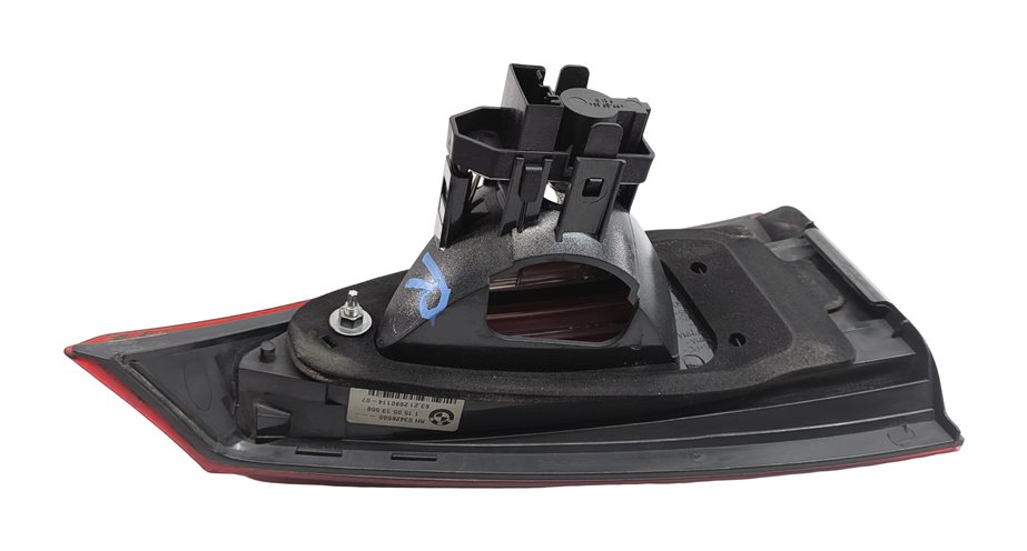 Thumbnail 7: 2012-2015 BMW X1 (E84) RIGHT PASSENGER REAR TRUNK INNER TAILLIGHT LIGHT LAMP