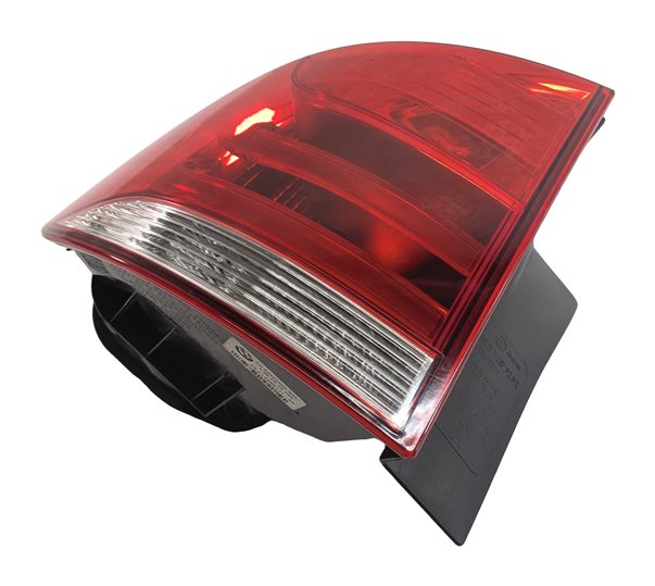 Thumbnail 5: 2012-2015 BMW X1 (E84) LEFT DRIVER REAR OUTER TAILLIGHT BRAKE LIGHT LAMP