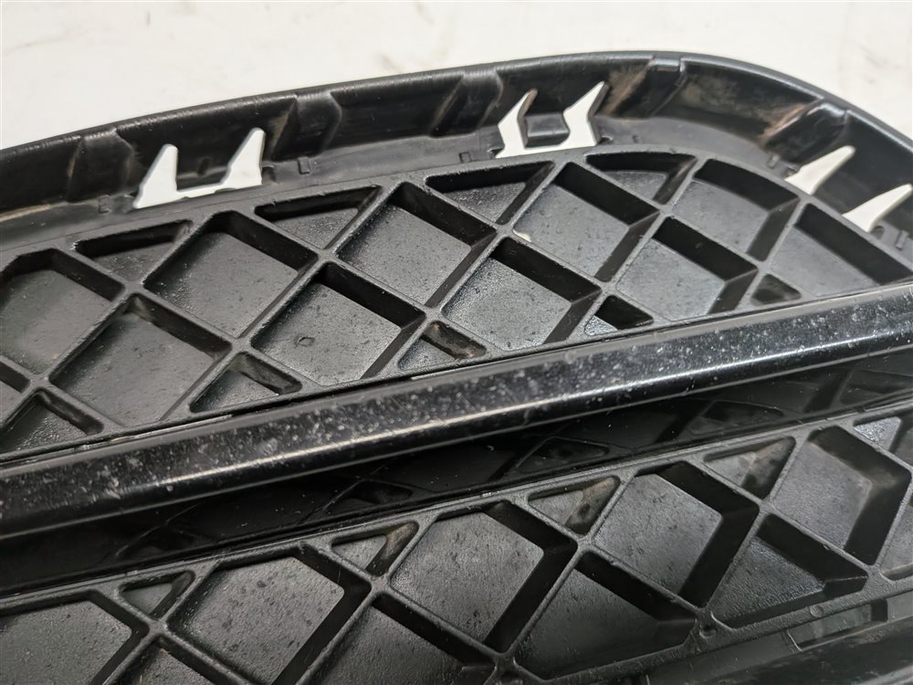 Thumbnail 8: 13-15 BMW X1 (E84) FRONT LOWER BUMPER LEFT DRIVER GRILLE END TRIM