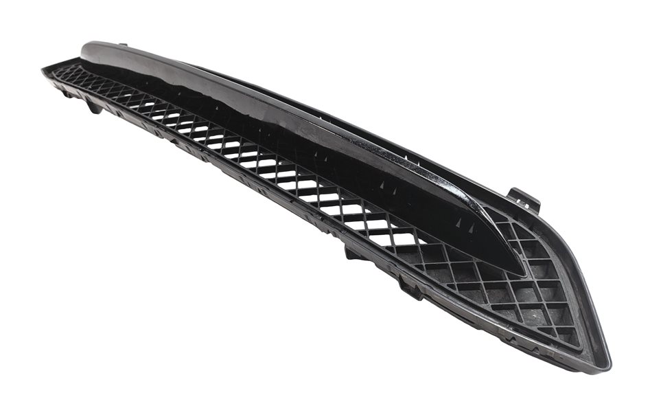 Thumbnail 3: 13-15 BMW X1 (E84) FRONT LOWER BUMPER CENTER AIR VENT GRILLE TRIM PANEL