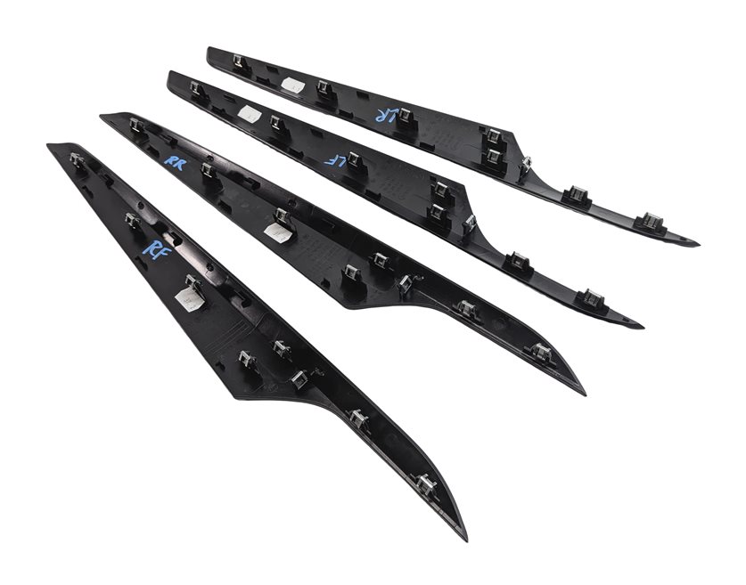 Thumbnail 5: 2014 BMW X1 (E84) INTERIOR FRONT DASH CENTER CONSOLE DOOR TRIM SET/6 (Black)