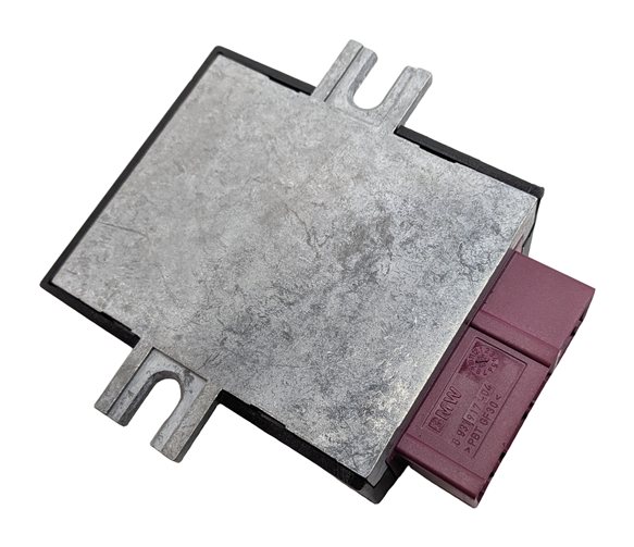 Thumbnail 4: 2008-2014 BMW 328i 335i X1 X5 X6 (E70 E71 E87 E90) FUEL PUMP CONTROL MODULE