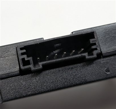 Thumbnail 5: 2014 BMW X1 (E84) RADIO STEREO ANTENNA DIVERSITY CONTROL MODULE