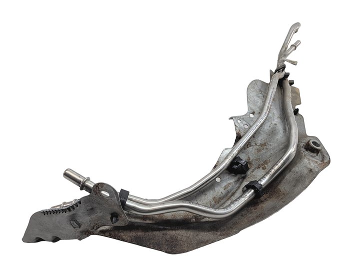 Thumbnail 4: 2014 LAND ROVER LR4 (L319) FUEL FEED VAPOR LINE w/ HEAT SHIELD BRACKET