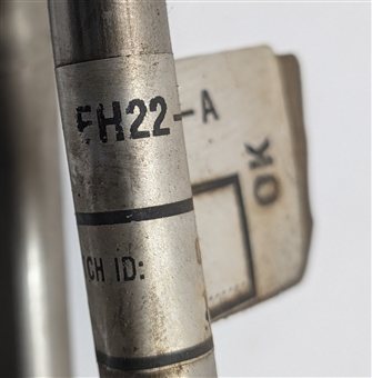 Thumbnail 8: 2014 LAND ROVER LR4 (L319) FUEL FEED VAPOR LINE w/ HEAT SHIELD BRACKET