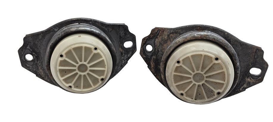 Thumbnail 2: 2014 LAND ROVER LR4 (L319) 3.0L SUPER (306PS AJ126) ENGINE MOTOR MOUNT SET/2