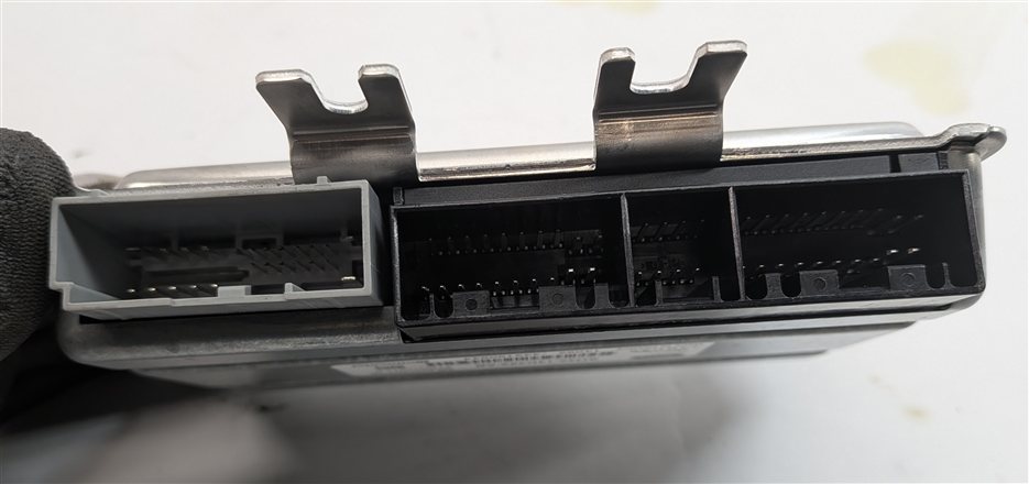 Thumbnail 5: 2010-2016 LAND ROVER LR4 RANGE ROVER (L322) AIR SUSPENSION MODULE (AMK)