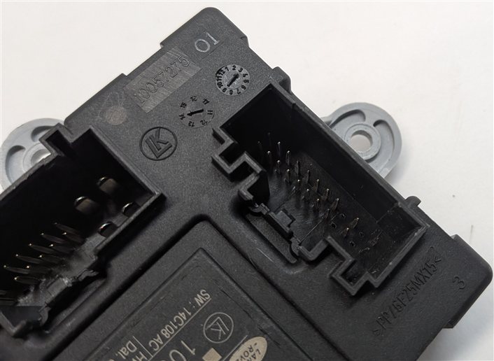 Thumbnail 5: 2014 LAND ROVER LR4 (L319) FRONT RIGHT PASSENGER DOOR CONTROL MODULE COMPUTER