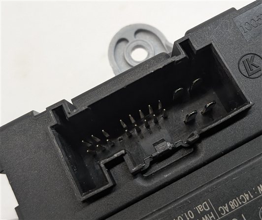Thumbnail 6: 2014 LAND ROVER LR4 (L319) FRONT RIGHT PASSENGER DOOR CONTROL MODULE COMPUTER