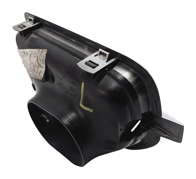 Thumbnail 3: 2014 LAND ROVER LR4 (L319) LEFT FENDER SIDE AIR INTAKE VENT GRILLE