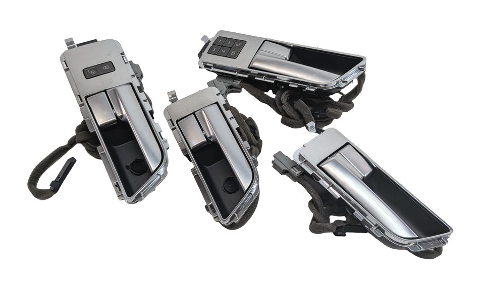 Thumbnail 2: 2010-2016 LAND ROVER LR4 - RANGE ROVER SPORT (L320) INTERIOR DOOR HANDLE SET-4