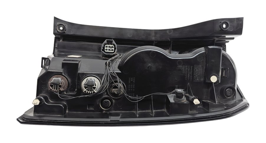 Thumbnail 6: 14-16 LAND ROVER LR4 REAR LEFT DRIVER SIDE REAR TAILLIGHT BRAKE LIGHT STOP LAMP