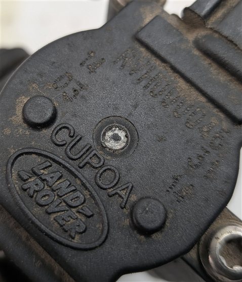Thumbnail 8: 2014 LAND ROVER LR4 (L319) FRONT AIR SUSPENSION VALVE BLOCK