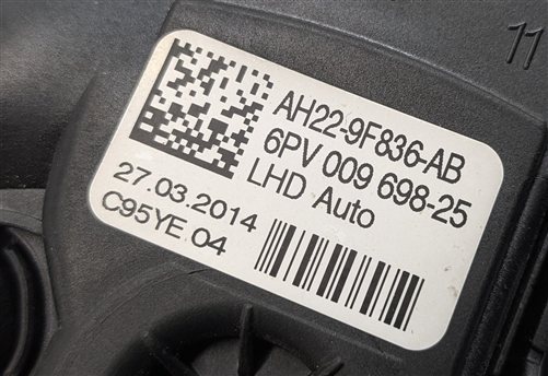 Thumbnail 7: 2014 LAND ROVER LR4 (L319) 3.0L THROTTLE GAS ACCELERATOR PEDAL