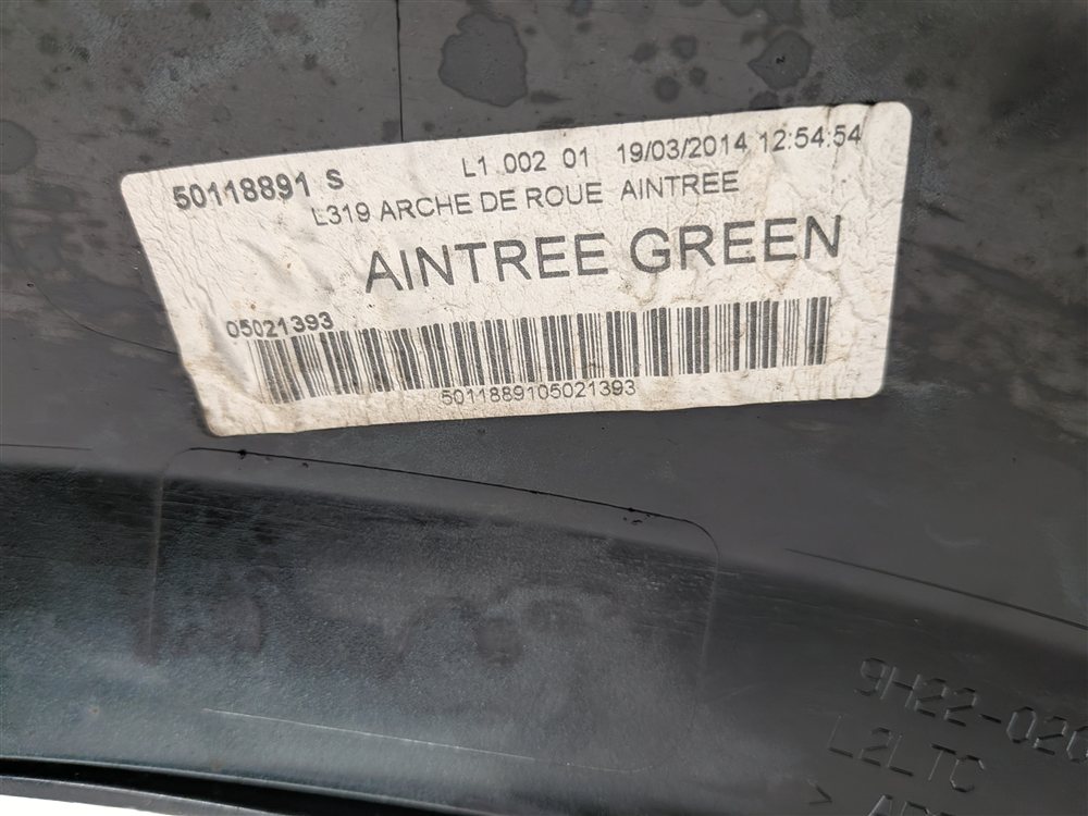 Thumbnail 6: 2014 LAND ROVER LR4 (L319) FRONT RIGHT FENDER FLARE WHEEL ARCH TRIM (Green)