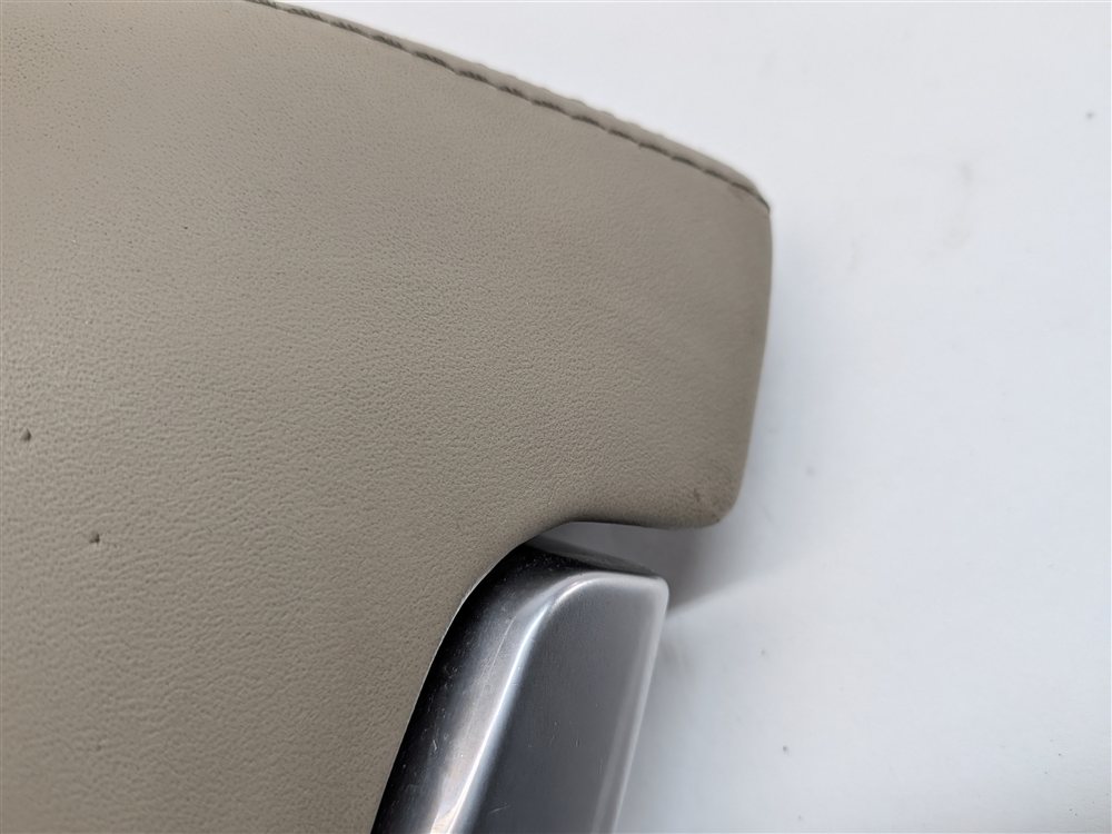 Thumbnail 8: 2010-2016 LAND ROVER LR4 L320 FRONT CENTER CONSOLE ARMREST LID COVER (Almond)