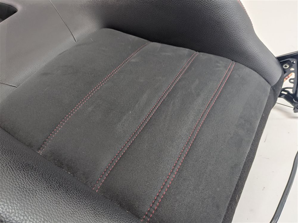 Thumbnail 14: 14 MERCEDES C350 (W204) AMG FRONT RIGHT UPPER SPORT SEAT w/MEMORY HEAT (Black)