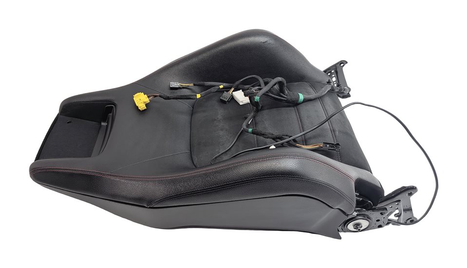 Thumbnail 2: 14 MERCEDES C350 (W204) AMG FRONT LEFT UPPER SPORT SEAT w/MEMORY HEAT (Black)