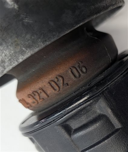 Thumbnail 6: 2014 MERCEDES C350 (W204) REAR LEFT & RIGHT SPORT SUSPENSION SHOCK STRUT SET/2