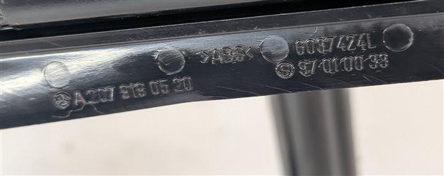 Thumbnail 9: 12-15 MERCEDES C250 C350 C63 (C204) COUPE LEFT FRONT DRIVER SEAT TRACK (MEMORY)
