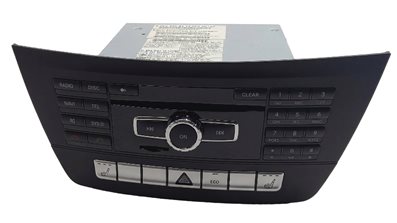 Thumbnail 3: 14-15 MERCEDES C-CLASS W204 STEREO RADIO RECEIVER CD PLAYER w/ REAL TIME TRAFFIC