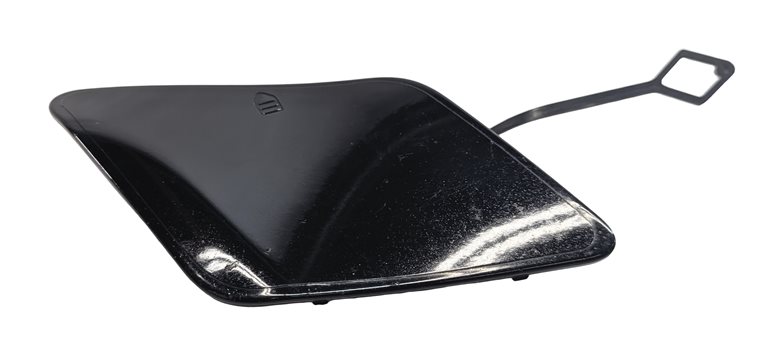 Thumbnail 2: 2014 MERCEDES C350 (W204) FRONT LOWER BUMPER TOW HOOK COVER TRIM (Black)