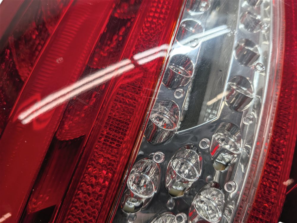 Thumbnail 10: 2012-2015 MERCEDES BENZ C250 C300 C350 (W204) LEFT DRIVER TAILLIGHT BRAKE LIGHT