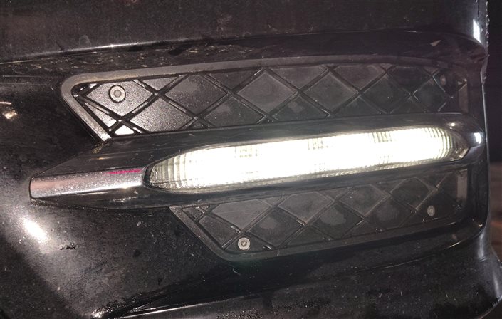 Thumbnail 2: 2012-2015 MERCEDES C250 C350 E350 E550 SLK250 SLK350 LEFT LED FOGLIGHT LAMP