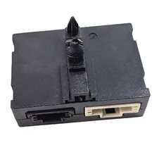 Thumbnail 4: 2014 MERCEDES C350 (W204) REARVIEW REAR VIEW BACK UP CAMERA CONTROL MODULE