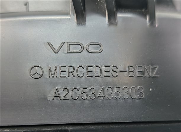 Thumbnail 10: 2014-2015 MERCEDES C CLASS (W204) SPEEDOMETER INSTRUMENT CLUSTER MPH (105k)