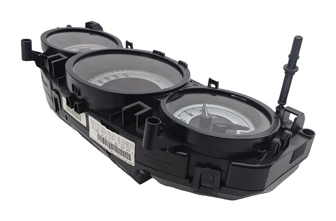 Thumbnail 4: 2014-2015 MERCEDES C CLASS (W204) SPEEDOMETER INSTRUMENT CLUSTER MPH (105k)