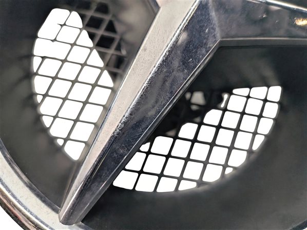 Thumbnail 10: 12-14 MERCEDES C CLASS W204 FRONT CENTER UPPER MAIN PRIMARY VENT GRILLE w/EMBLEM